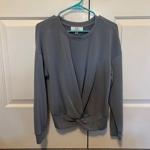 Comfy sweater with front twist